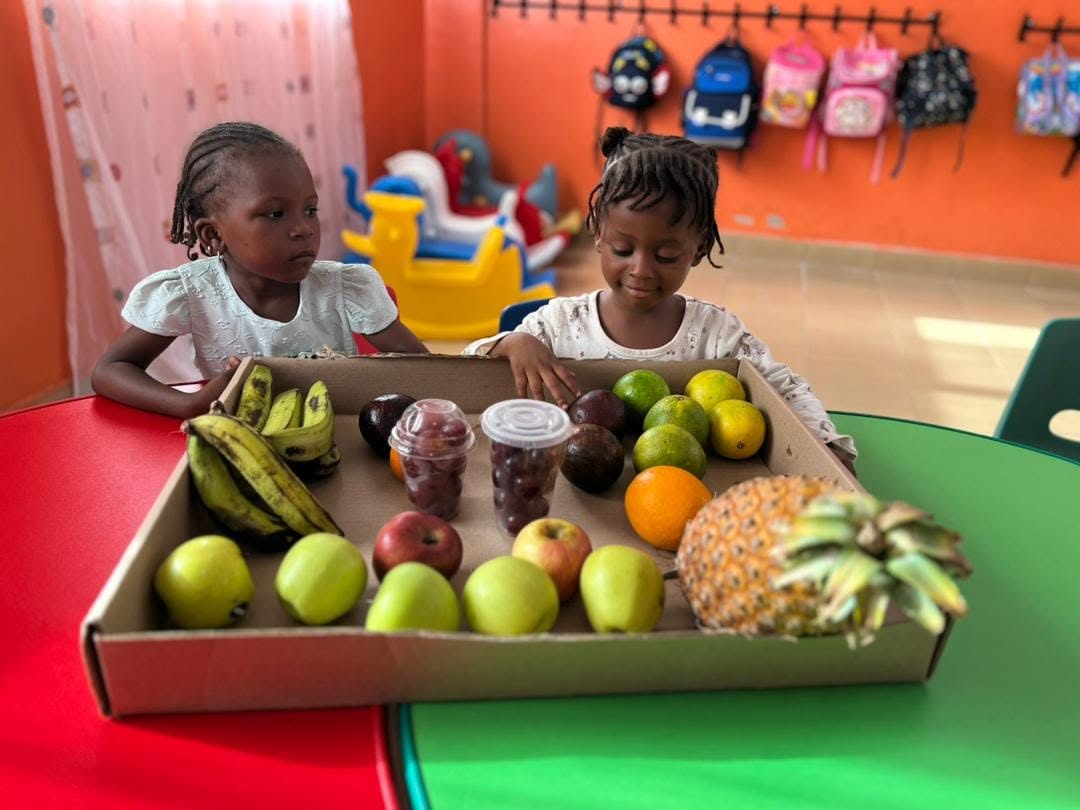 Atelier d'éveil à la maternelle — découverte des fruits
