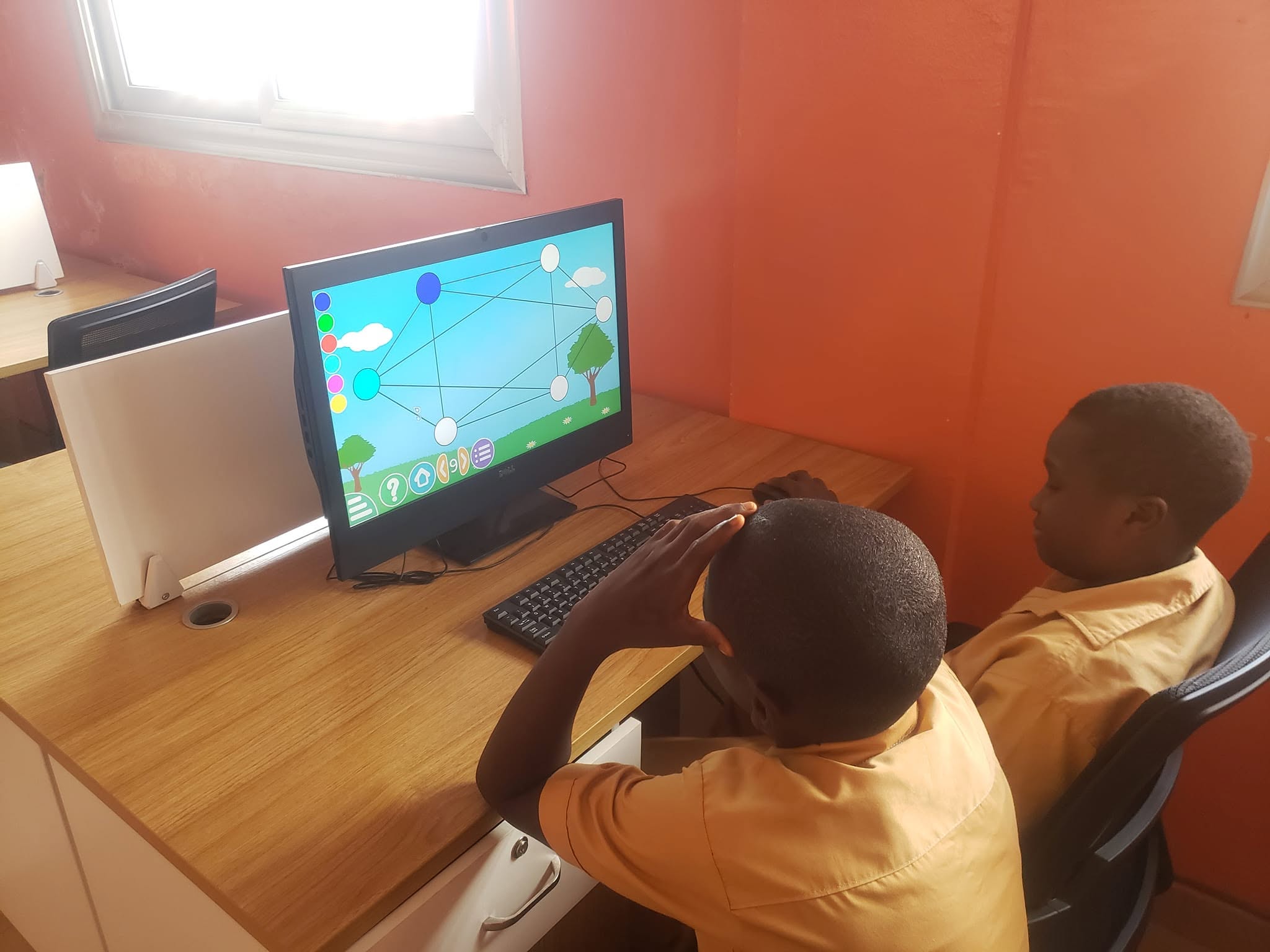 Salle informatique — apprentissage numérique
